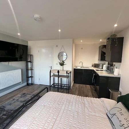 Abbotsbury 1 Bed Studio Opposite Uwe Free Parking Bristol Ngoại thất bức ảnh